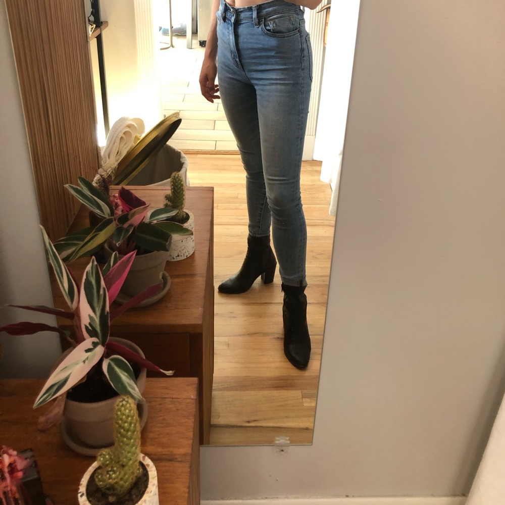 Crosswalk PICO leather booties